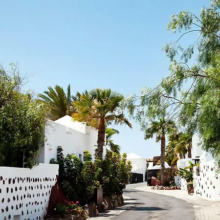 Casa de Férias Holiday Villas Kamezi Playa Blanca Ace03034 Oye *